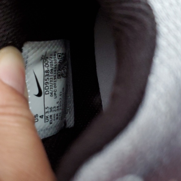 Nike KD Trey 5 X Basketball Shoes - Picture 7 of 7